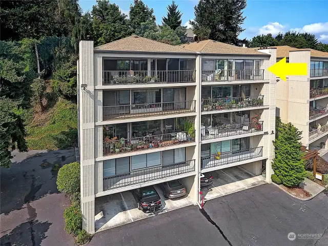 Top floor has unobstructed views of Lake Washington and the Cascade Mountain range