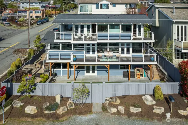 Most rooms face the southwestern view of the Olympic Mountains and Puget Sound.   Decks on the upper levels and multiple ground patios.