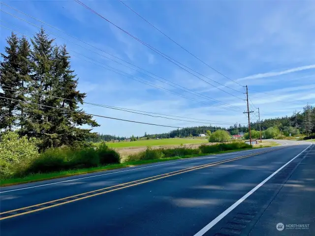 1,007 feet of prime HWY frontage