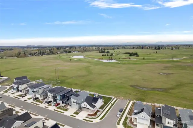 Home backs up to the golf course…lots of nearby trails!