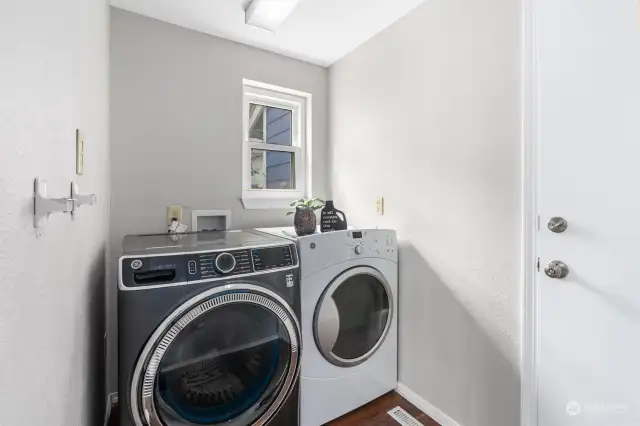 Convenient Laundry off the garage.  W/D Stay
