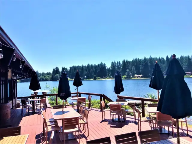 Riviera Lakeshore Resturant