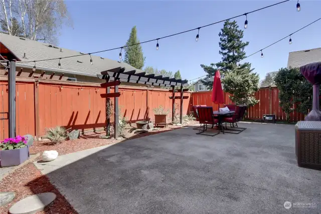 OMG this back yard! HUGE expanded patio, pergolas, no maintenance, great hang and entertaining space!