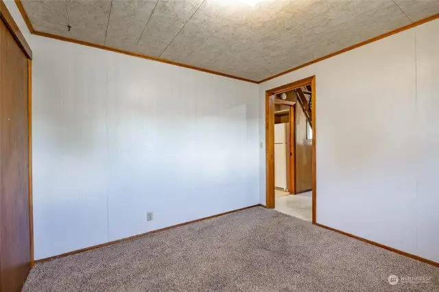 Second bedroom viewing to utility/laundry room