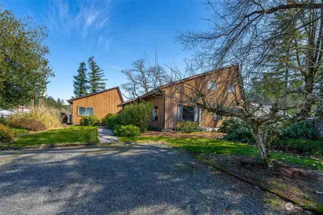 2696 SF, 1 1/2 story home with 546 ADU on 40.89 acre farm, minutes to I-5 for easy commiute.