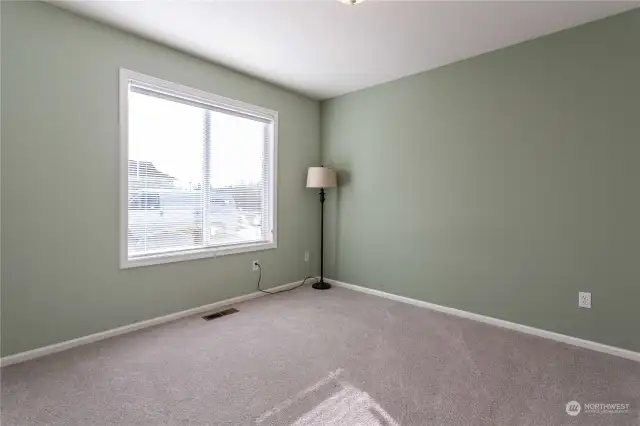 Guest bedroom with brand new carpet