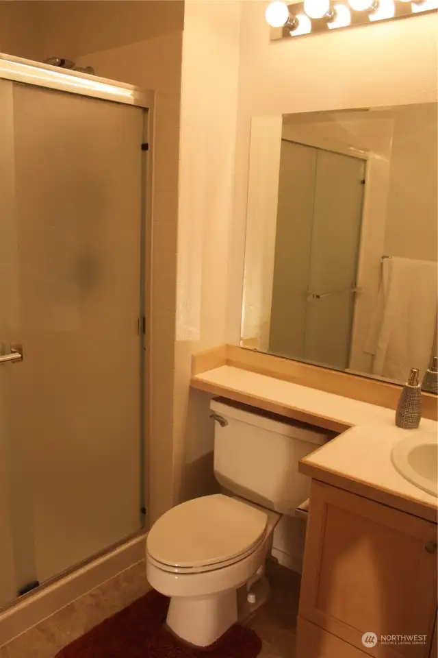 2 suite with 3/4 bathroom
