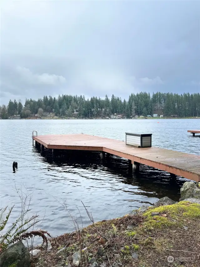 Your private dock W/ 75' of waterfront