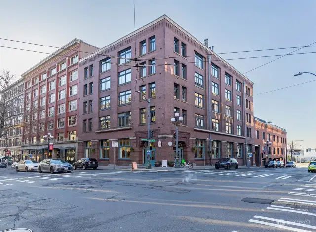 Historic 1905 Pacific Marine Schwabacher Building - effective year 1985 in the heart of Pioneer Square. Blocks the stadiums, newly revitalized Seattle waterfront and ferry dock.
