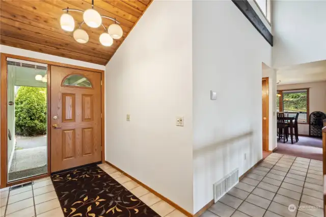 Northwest Contemporary entryway entices you in!