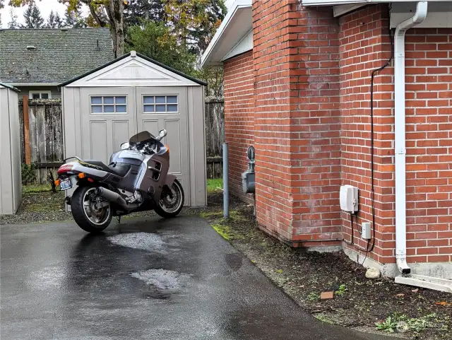 1 Parking space next to the unit is large enough for a car & motorcycle. The storage shed is 7' x 7'. 8414 John Dower Rd SW #3, Lakewood, WA 98499