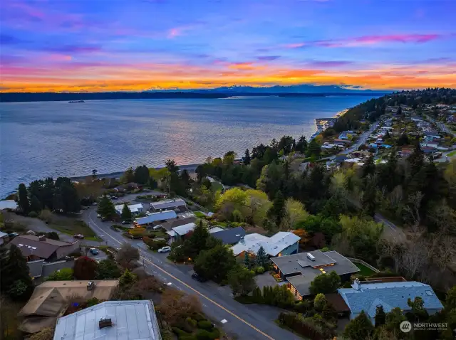 This beachfront community sits between bustling West Seattle and charming Olde Town Burien. Trendy food options abound in nearby White Center.