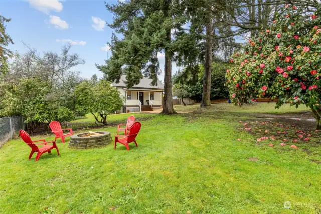 This charming property in a prime location can become just about anything you imagine!