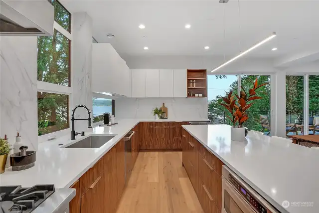 Natural light beaming into East facing kitchen