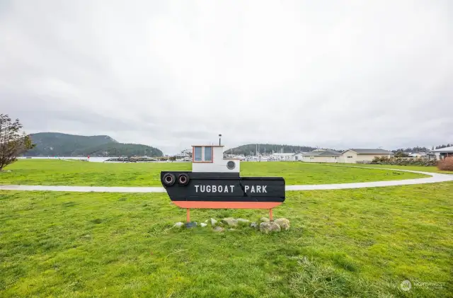 Tugboat Waterfront Park is a private park and beach, exclusively for the owners within the Skyline Community. That is you with this home!