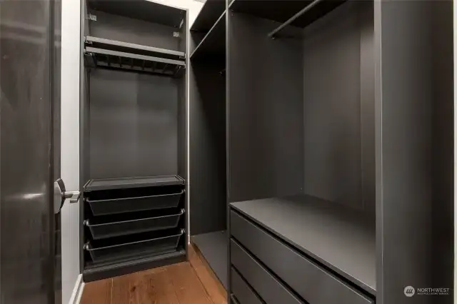 Enjoy ultimate organization in your walk-in-closets