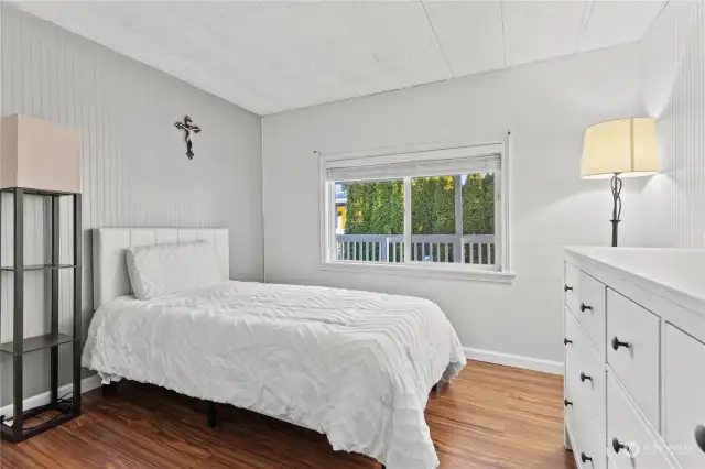 Spacious, charming and bright 2nd bedroom