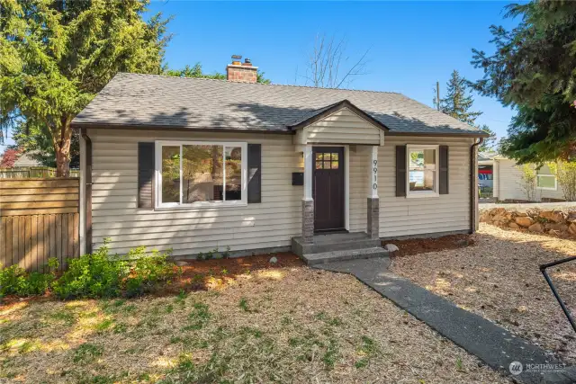 Turn-key Arbor Heights charmer with separate cottage in the back. Great location with oversized fenced backyard!