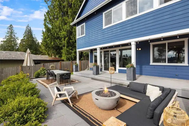 Oversized patio and Trex deck area perfect for entertaining