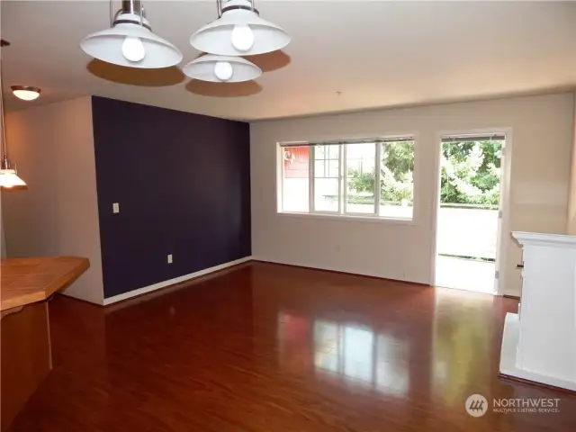 Dinning Room-13413 97th Ave E #304