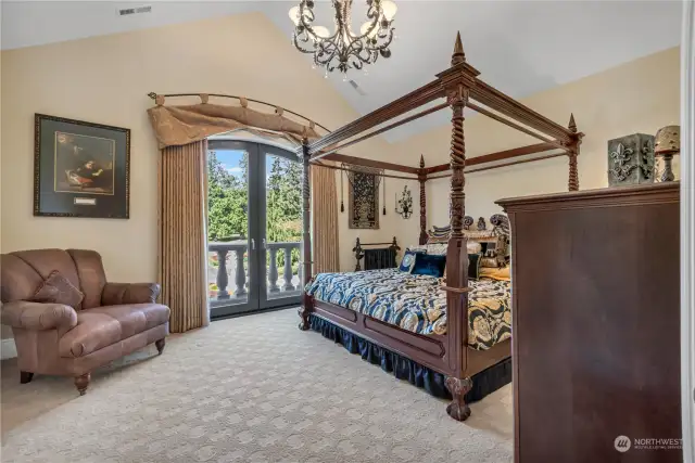 Guest Room looks out to front of the home at the beautiful landscape. Bedroom also has spacious walk in closet.