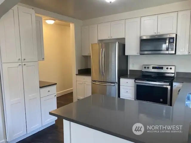 Apartment M kitchen