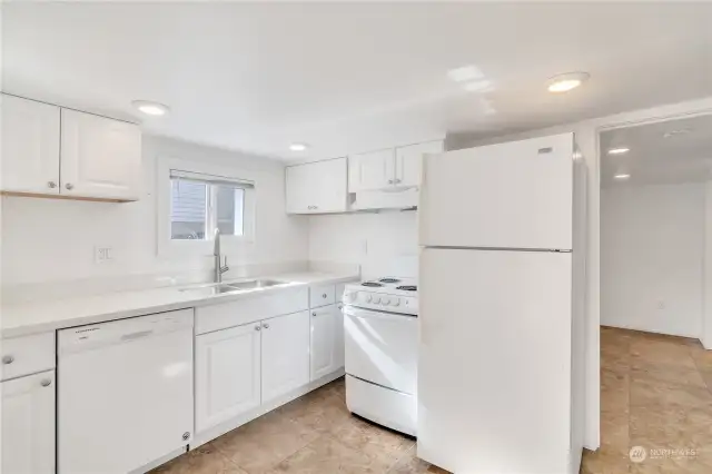 Apartment B kitchen.