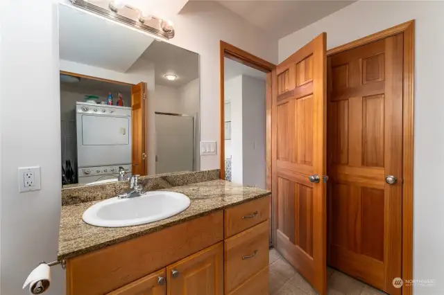 3/4 bath and laundry room - entry level