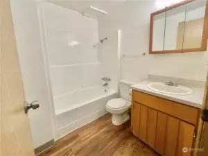 Unit 3 - Bathroom