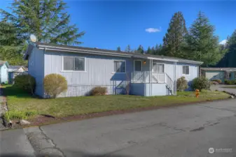 Welcome to 2230 Estero Ave, Enumclaw  A 55 plus community