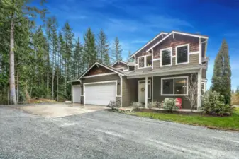 This 1-owner home built in 2014 has been impeccably maintained.