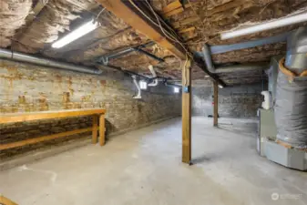 Nice insulated basement has a sump pump, but it's very dry. It could make a great home gym.