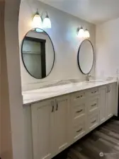 Large vanity in primary bath