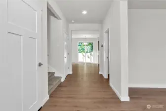 Open and bright entry way