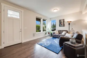 Spacious Entry and Living Room