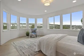 Stunning 2nd floor 4th bedroom with inspiring view. Make this a large home office or hobby room.