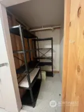 Storage locker