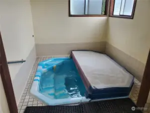 Hot tub at Club House