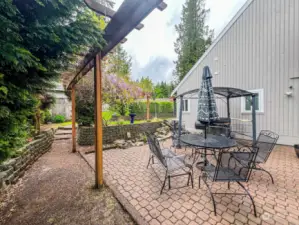 Spacious backyard, great place to hang out for morning coffee, afternoon tea or an evening of libations