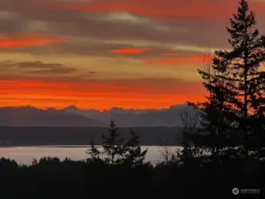 Camano Island is best known for the beauty of it's beaches, the magic of it's forests and the glorious sunrises that greet each new day!  At the end of the day, enjoy the mountain's alpenglow!  Always changing!