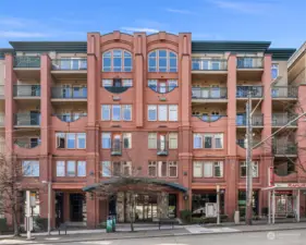 The location gives Carrara Condos a "Walk Score" of 95; it is close to everything!!