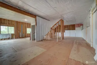 The subfloor has been placed and ready for you to plan for the finish floor of your choice. The ceiling is insulated and ready to cover. A bathroom has been plumbed and only your creativity is needed to complete the floorplan of this amazing space.