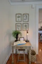 Need to put a pen to some paper or do a bit of work?  What a beautiful nook to get things done.