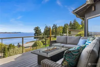 Majestic, sweeping views of Puget Sound, the Cascade Mountains, and Seattle skyline set the stage for this stunning, 3-bedroom home