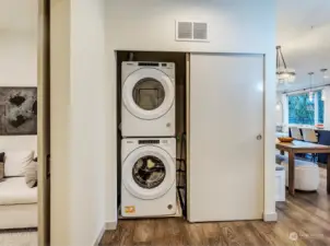 In-unit washer & dryer!