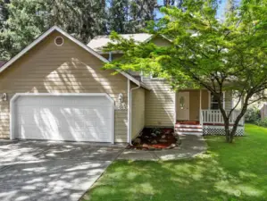 Tucked away amongst the majestic Douglas firs, your sweet move-in ready 3bdrm home awaits.