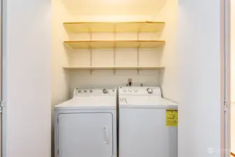 Washer/Dryer in Unit