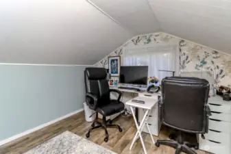Office/bedroom