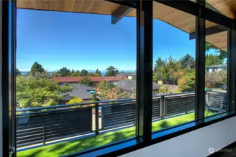 Picture windows frame panoramic views.