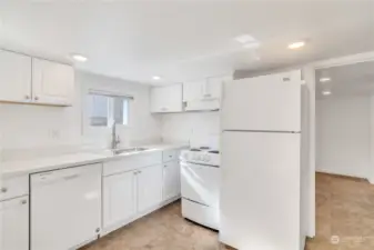 Apartment B kitchen.